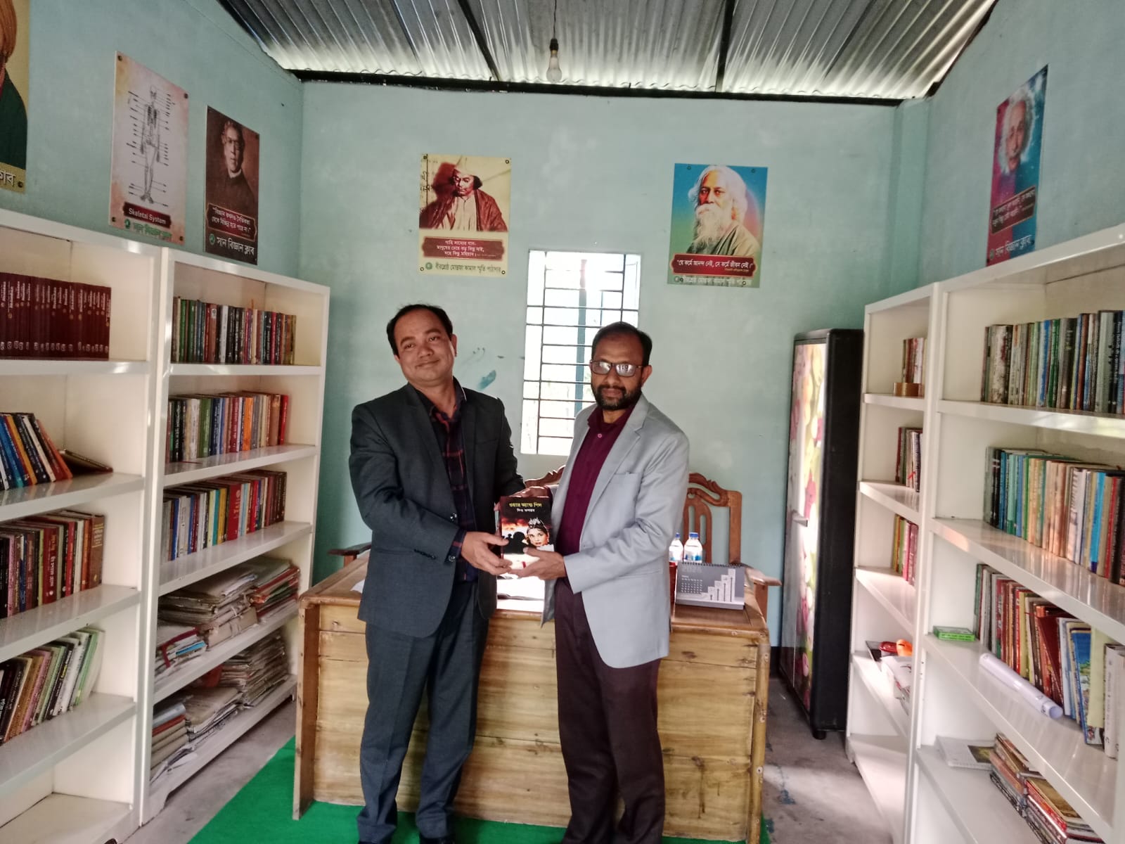 বীরশ্রেষ্ঠ মোস্তফা কামাল স্মৃতি পাঠাগার পরিদর্শন করলেন বোরহানউদ্দিন ইউএনও